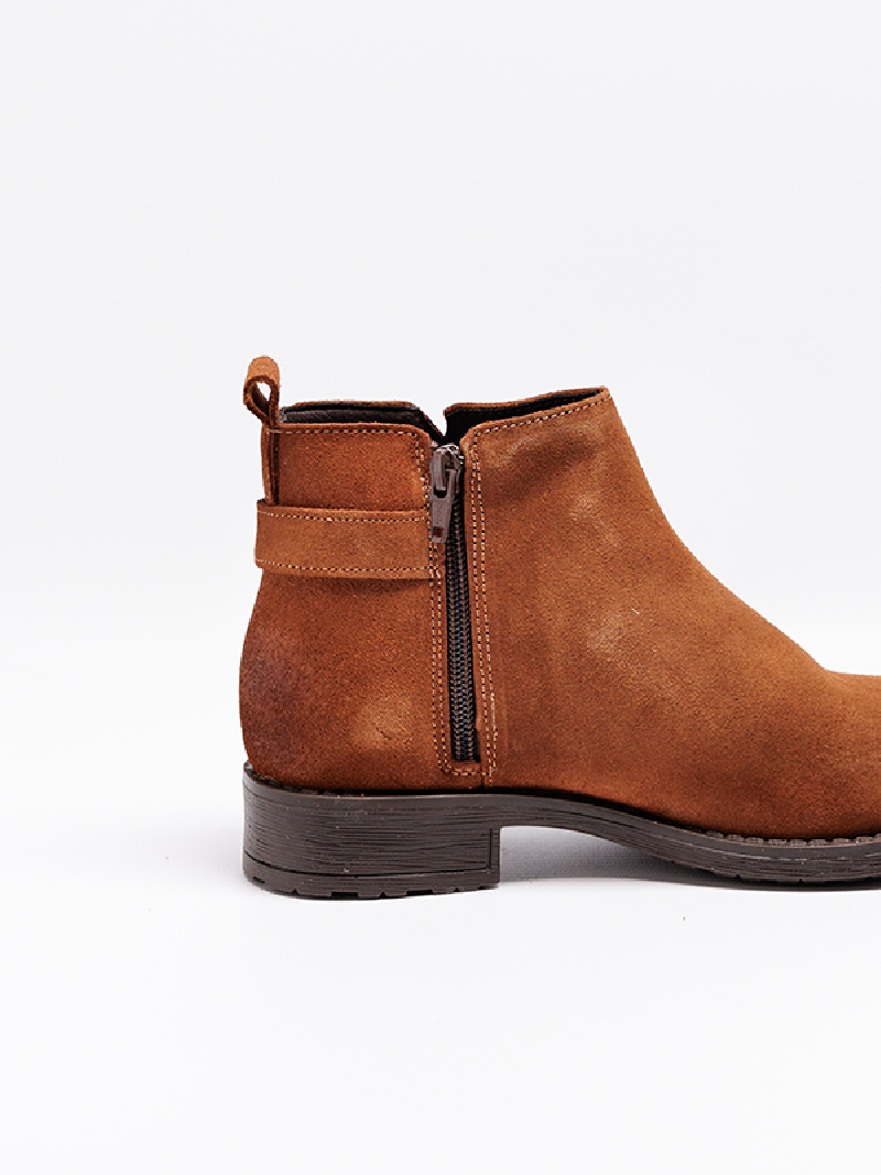 Botas Senhora Camur&ccedil;a