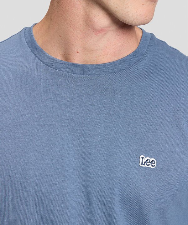 T-Shirt Homem Lee, Logotipo Pequeno no Lado, Decote Redondo, Cor Azul Claro
