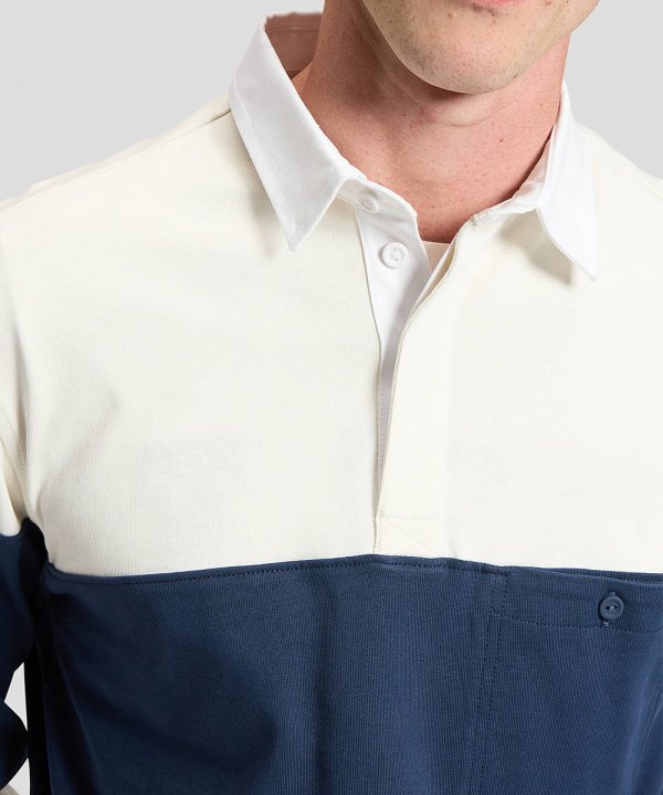 Polo Homem Marca Lee, com Bolso no Lado, Bege com Risca Azul