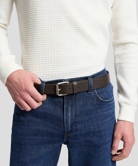 Cinto Homem Marca Lee, em Pele, na Cor Dark Brown, Fivela Cor Metálica